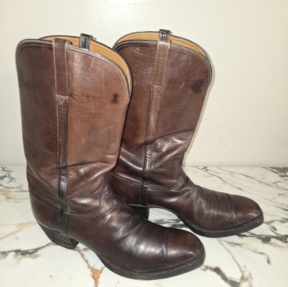 LuccheseVintage Mens Boots Size 12 D Asking $175.00